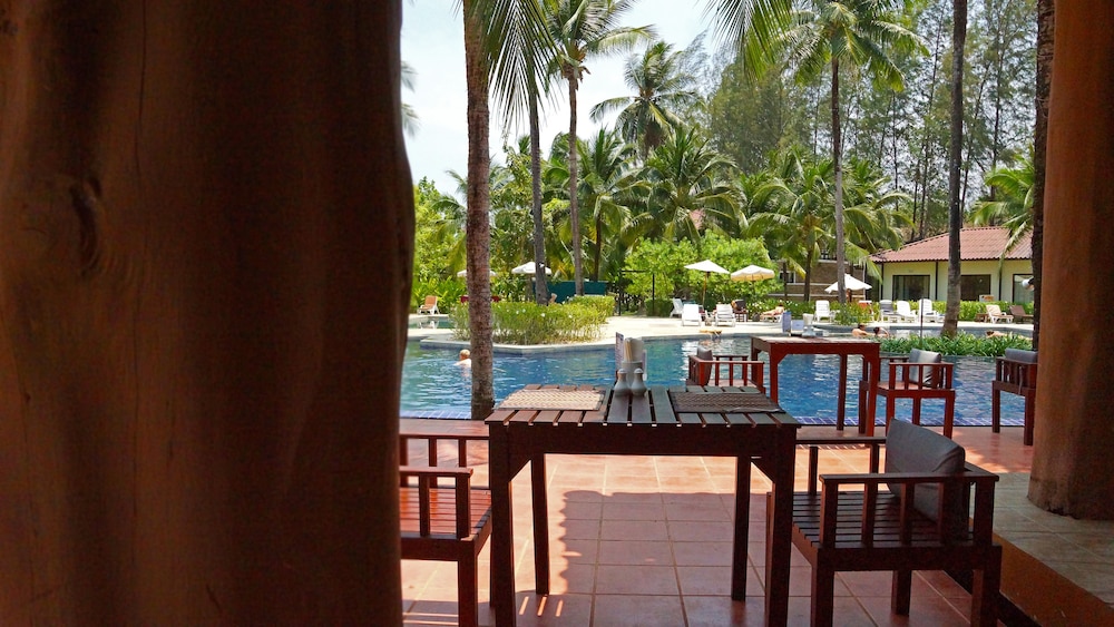 Palm Galleria Resort 55/71