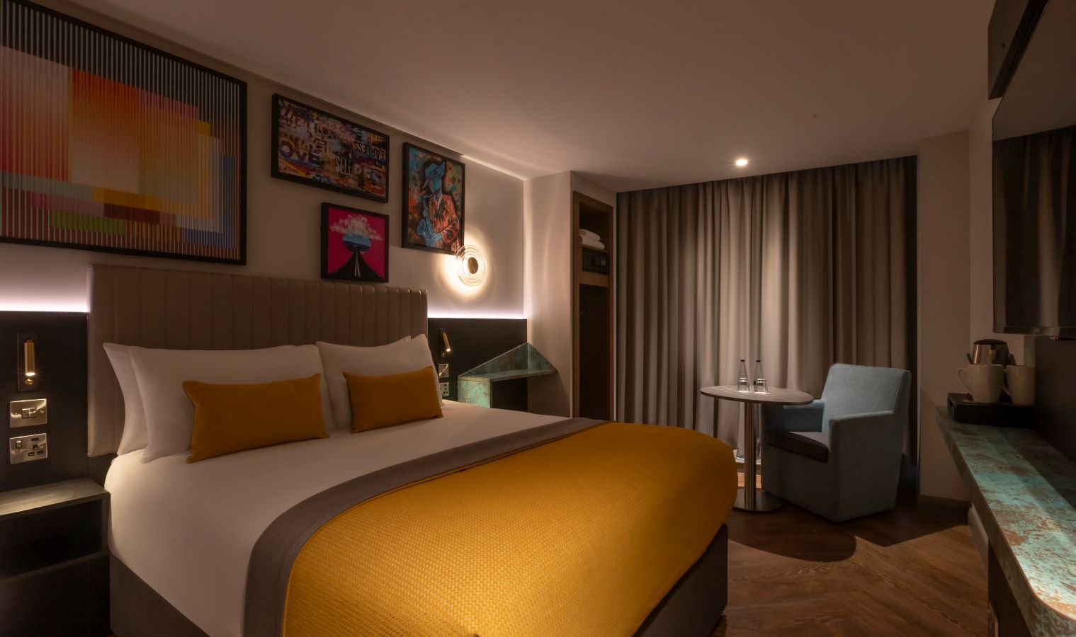 COZY, DELUXE, DOUBLE BED
