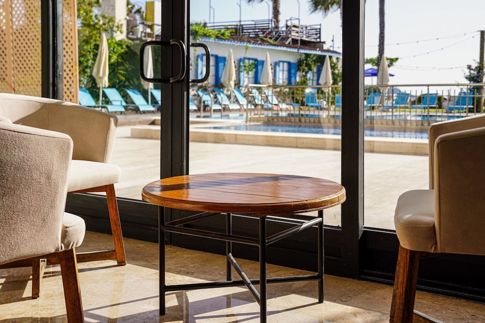 Uras Beach Hotel 31/50