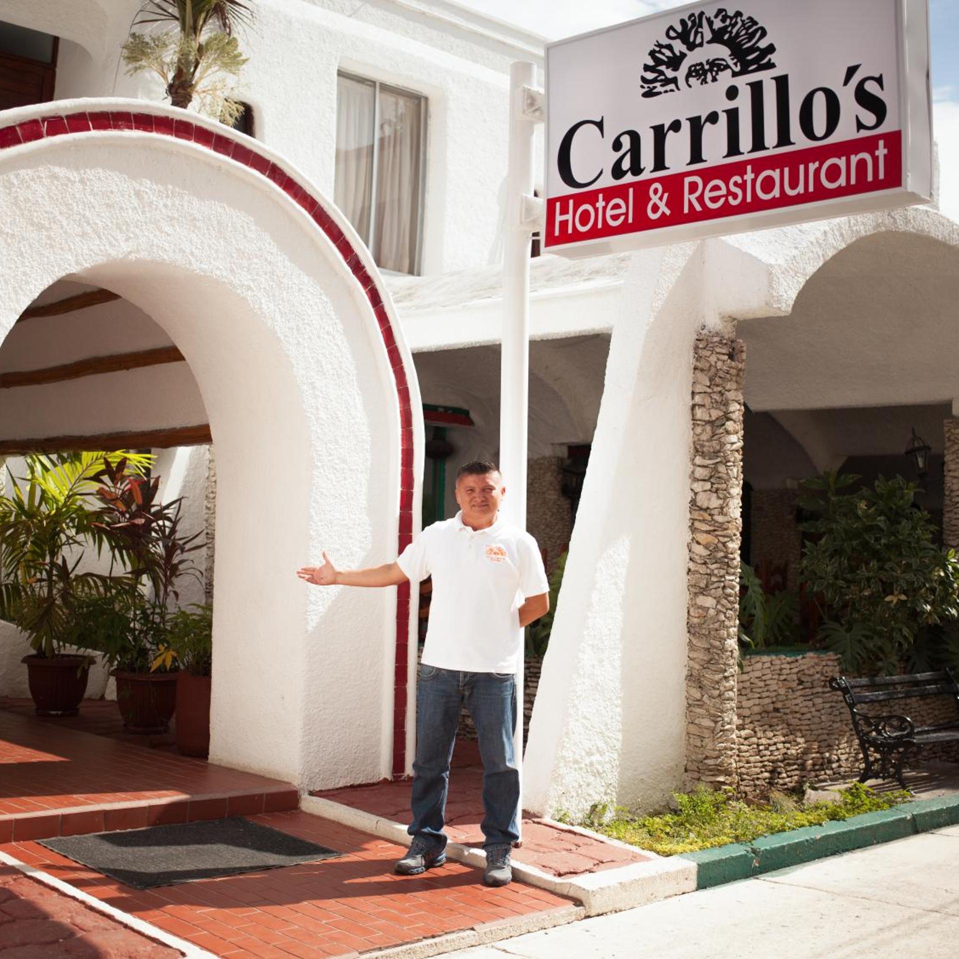 Hotel Carrillos 5/25
