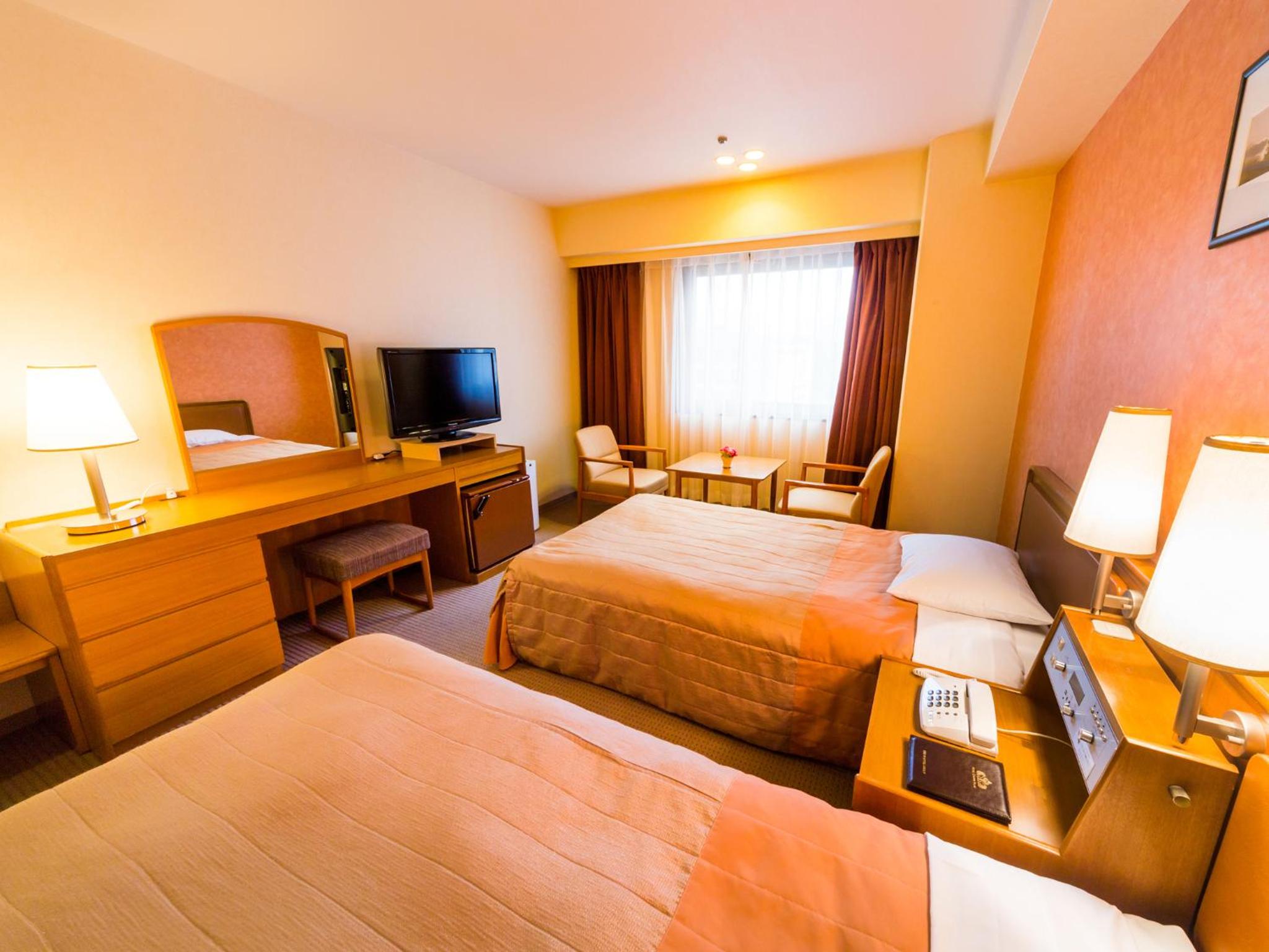 STANDARD, TWIN BEDS