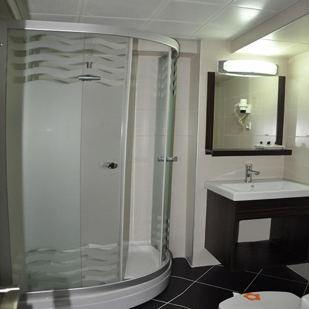 Otel Kabacam 29/31