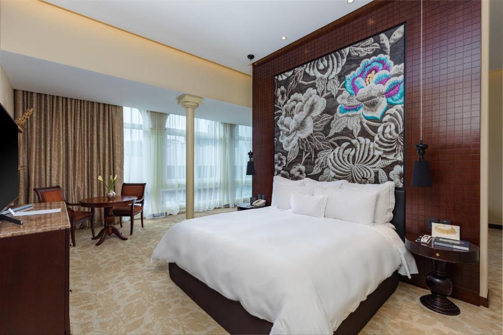 Grand, Heritage, Suite