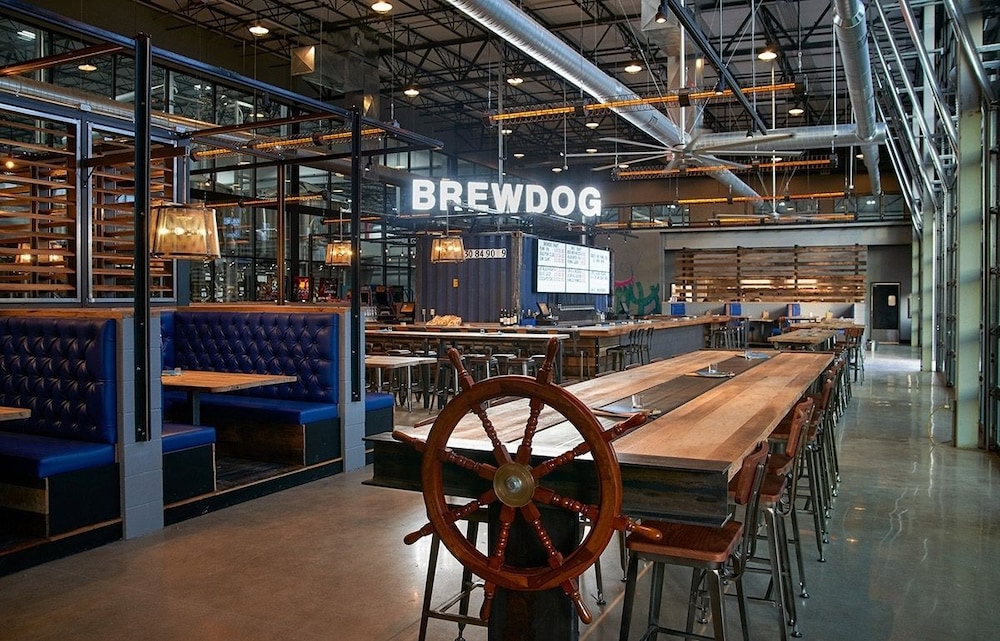 DogHouse Hotel and Brewery 15/22