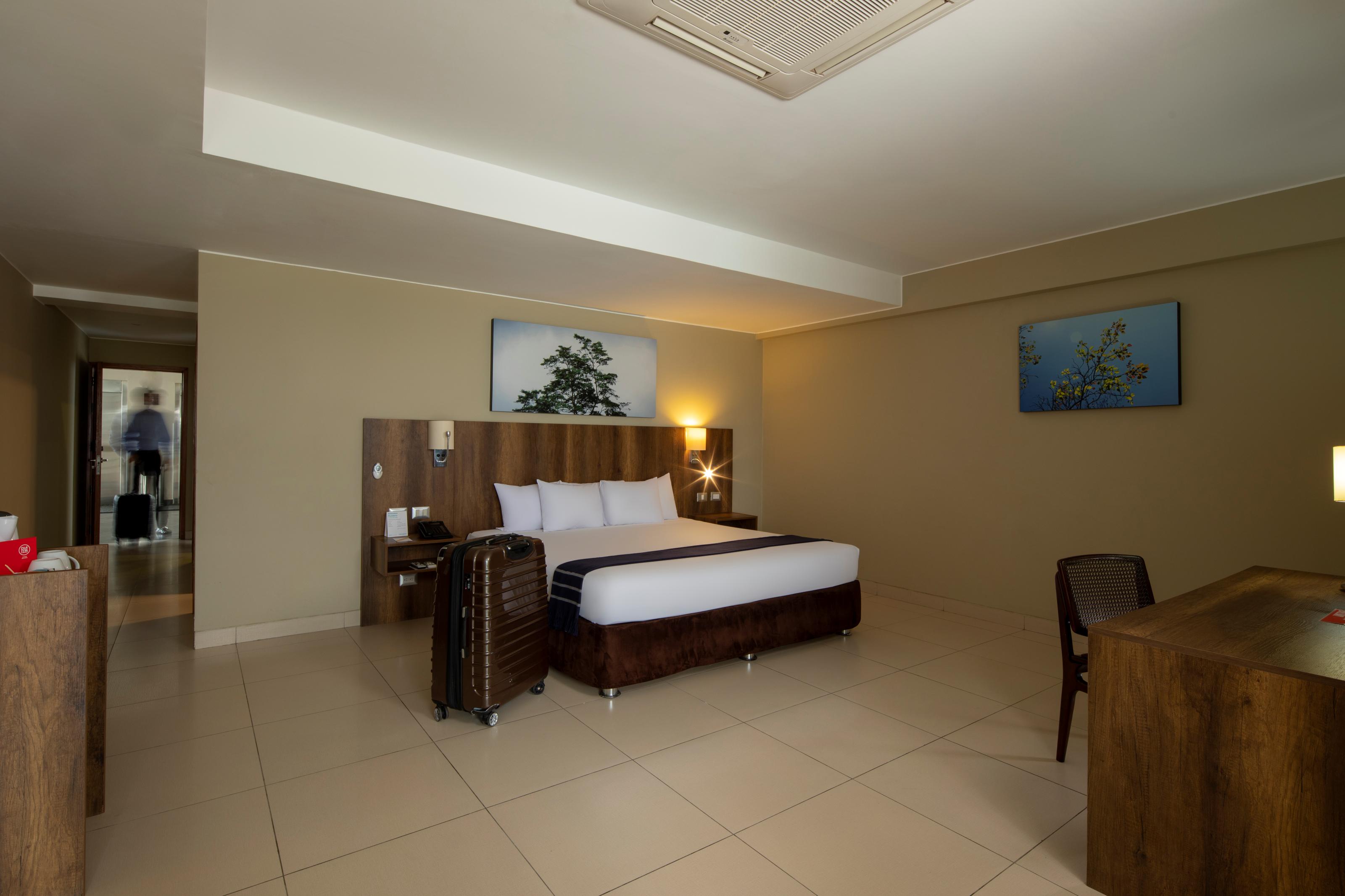جناح جونيور بسرير مزدوج
