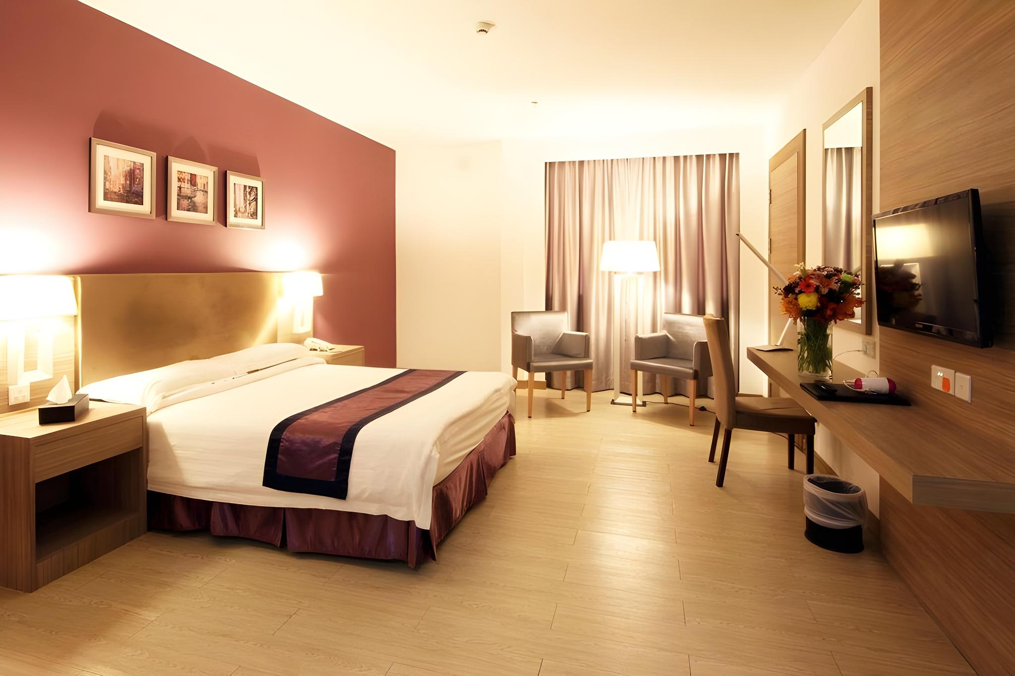 Superior, King Bed