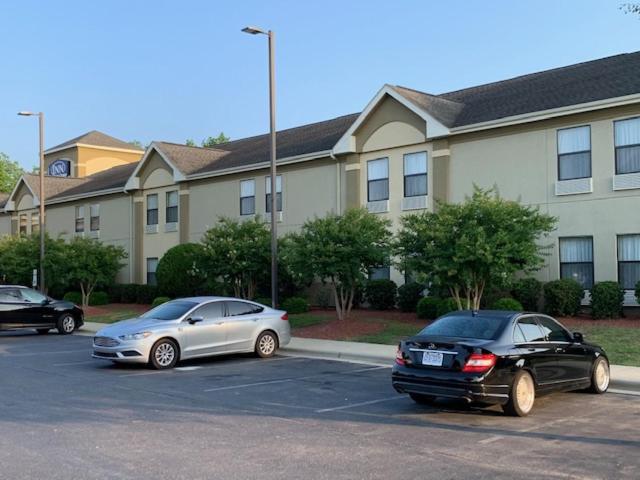 The Inn at Clinton 33/43