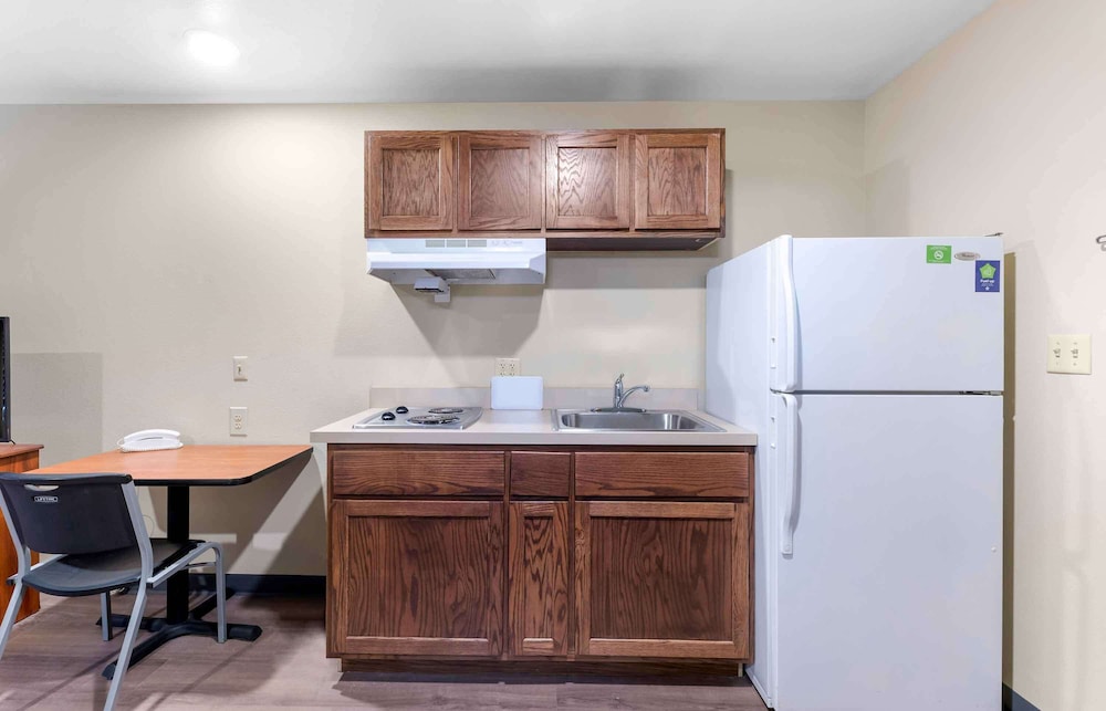 Extended Stay America Select Suites Lubbock West 32/41