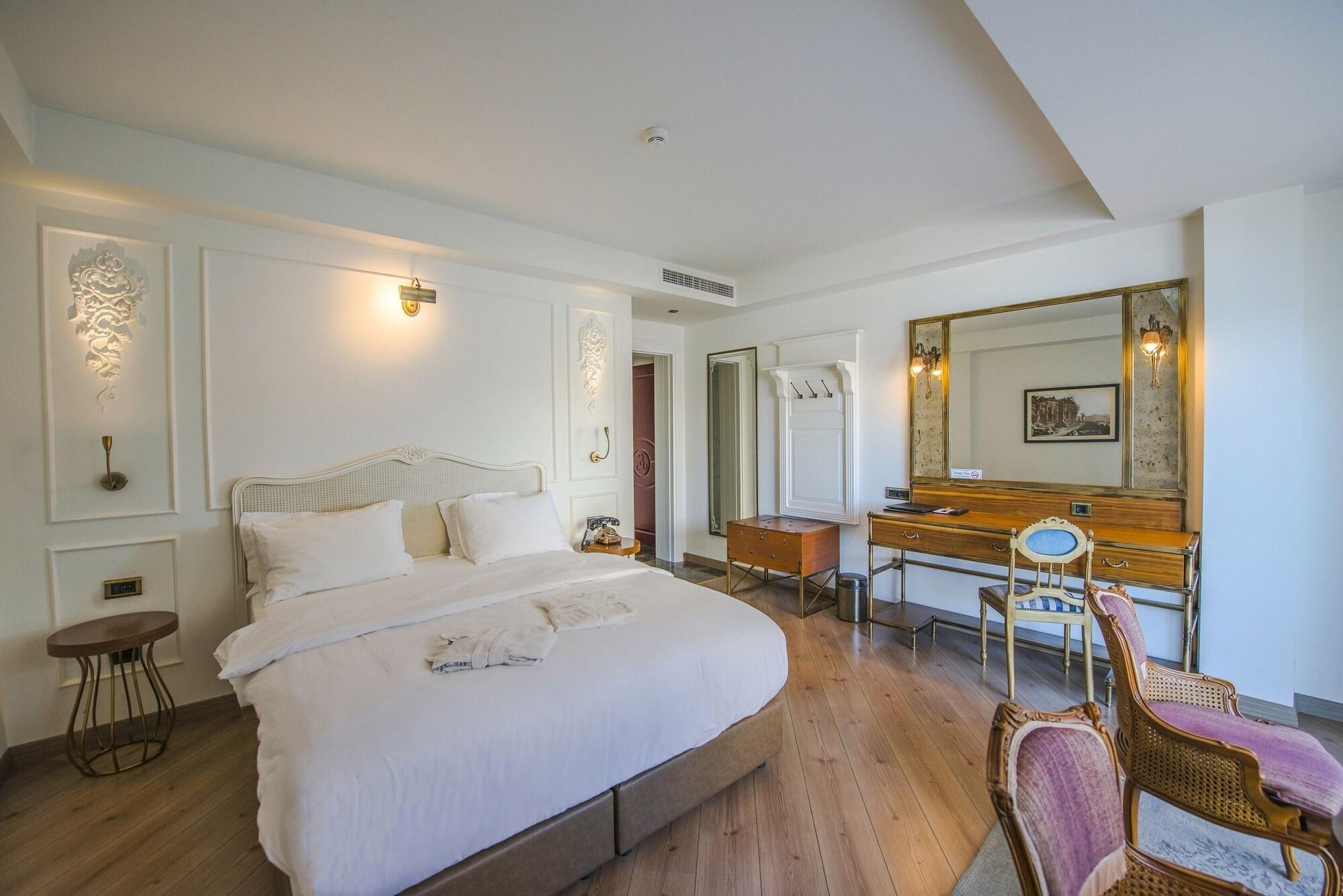 Classic, Single, Double Bed, Land View