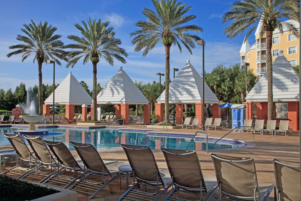 Hilton Grand Vacations Club SeaWorld Orlando photo1