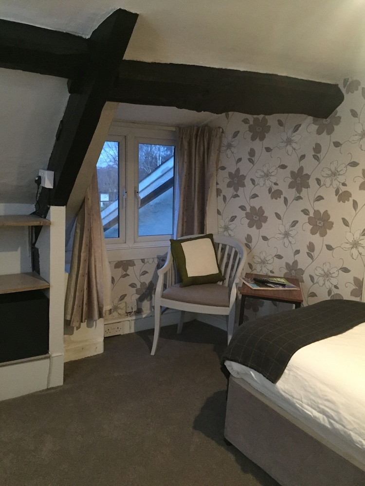 Castle Lodge Hotel 48/63