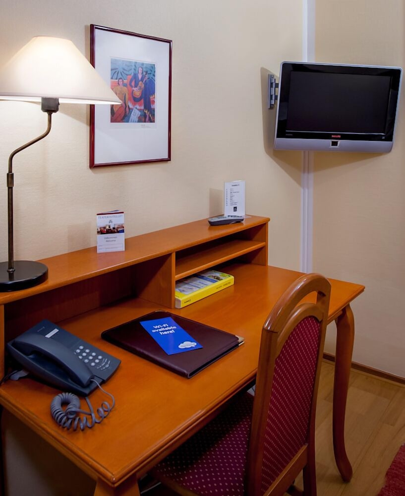 Teaterhotellet 42/43