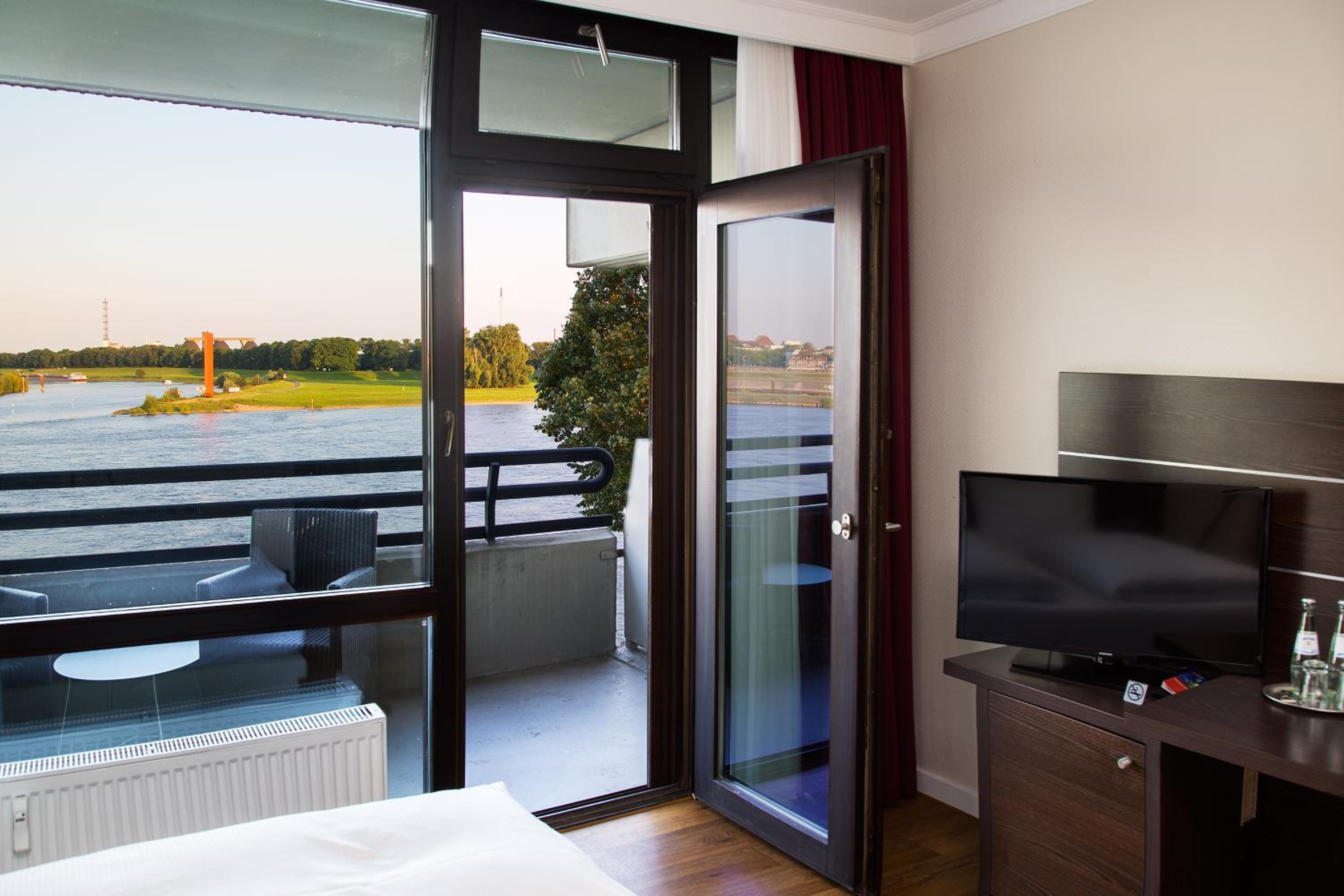 Hotel Rheingarten Duisburg 15/50