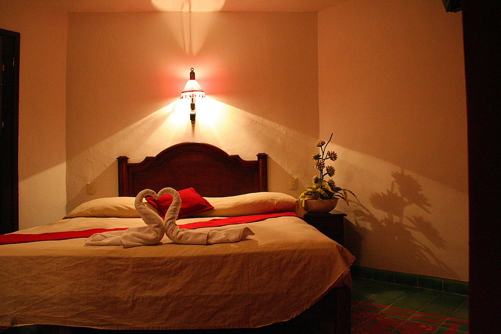 La Aurora Hotel Colonial 36/61