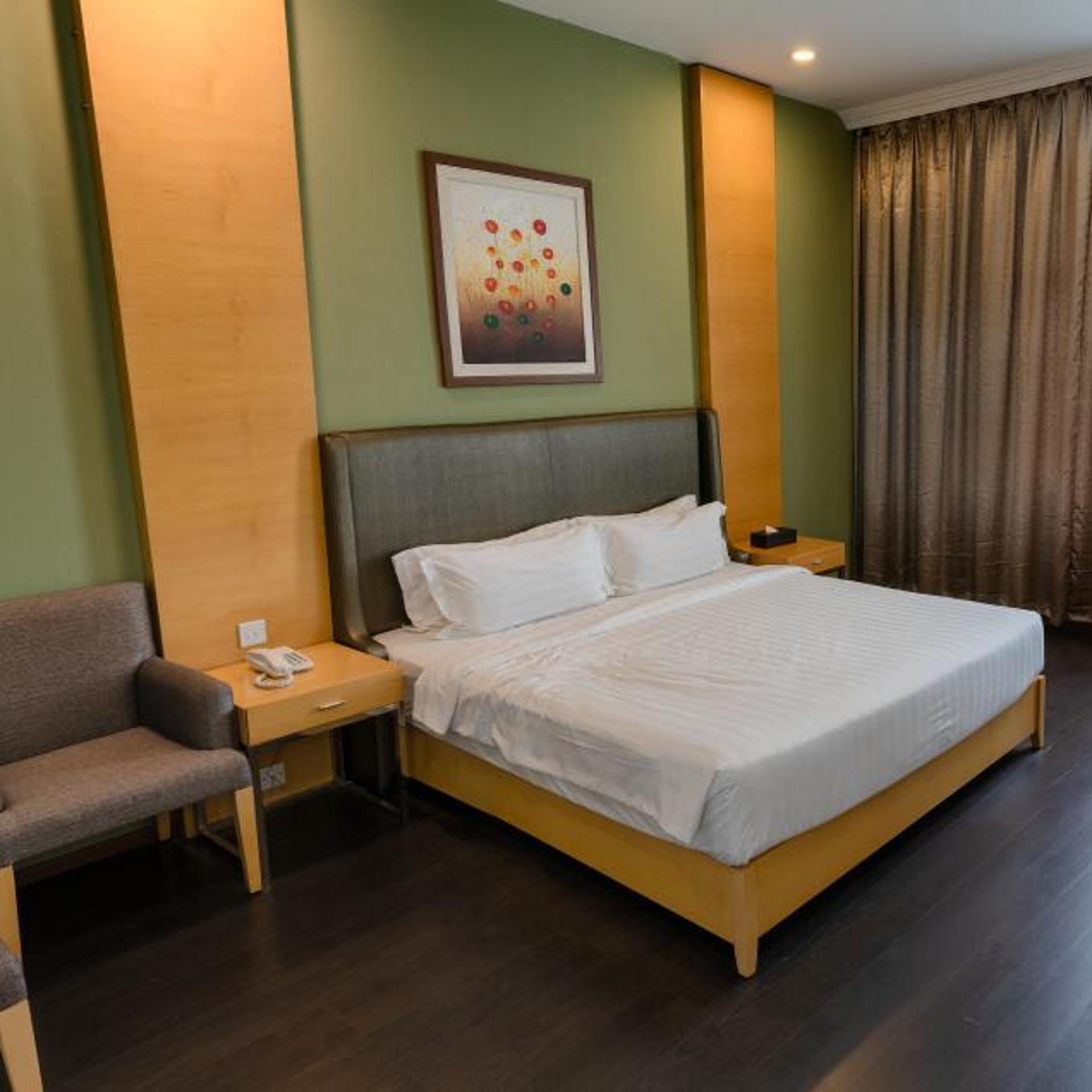 Seri Simanggang Hotel 17/40