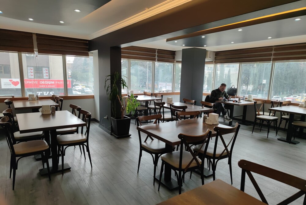 Wox Ew Hotel 49/56