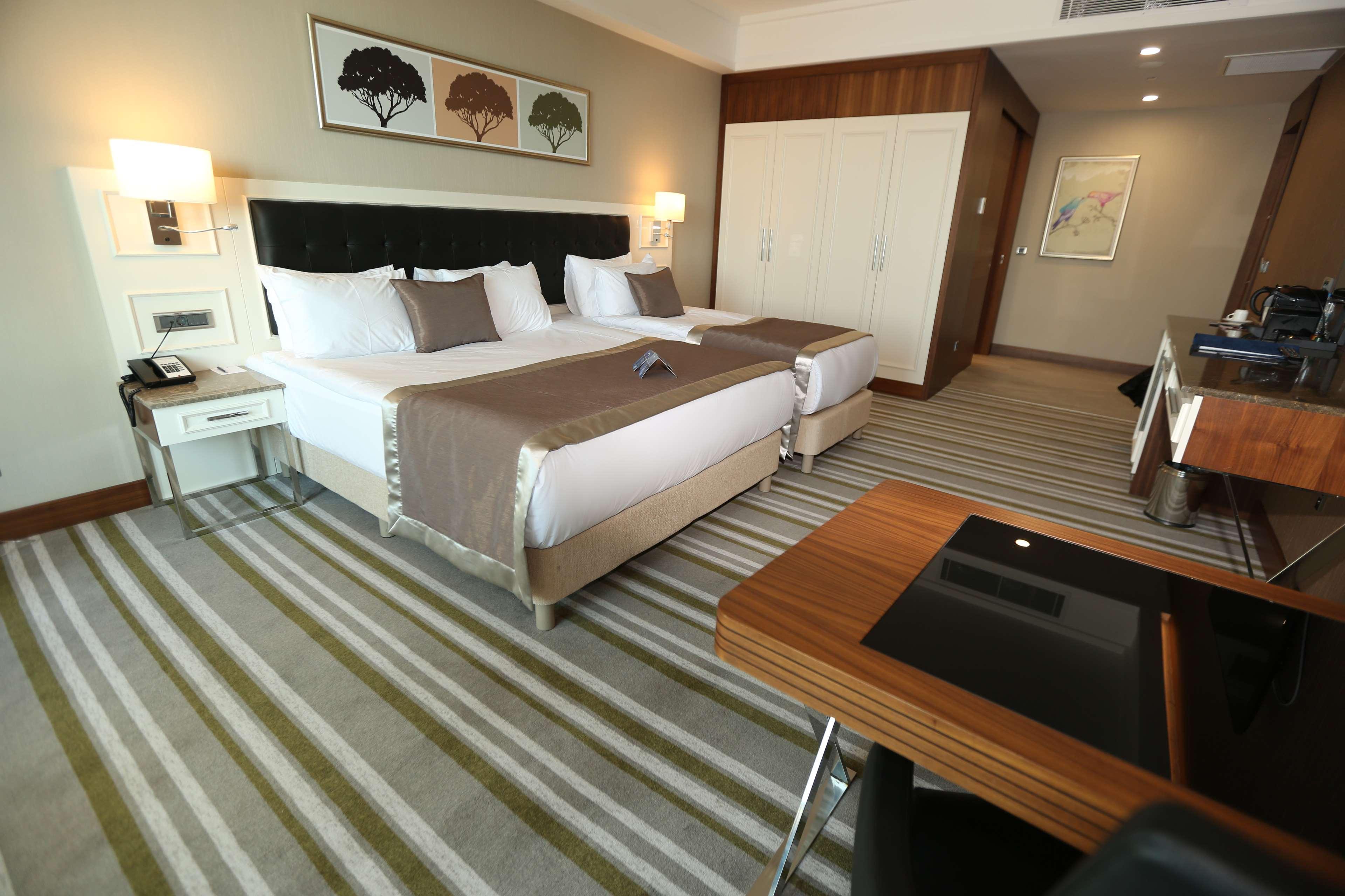Family, Double Bed