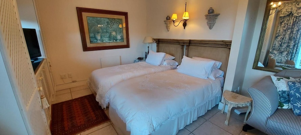 Roosboom Luxury Apartments 10/50
