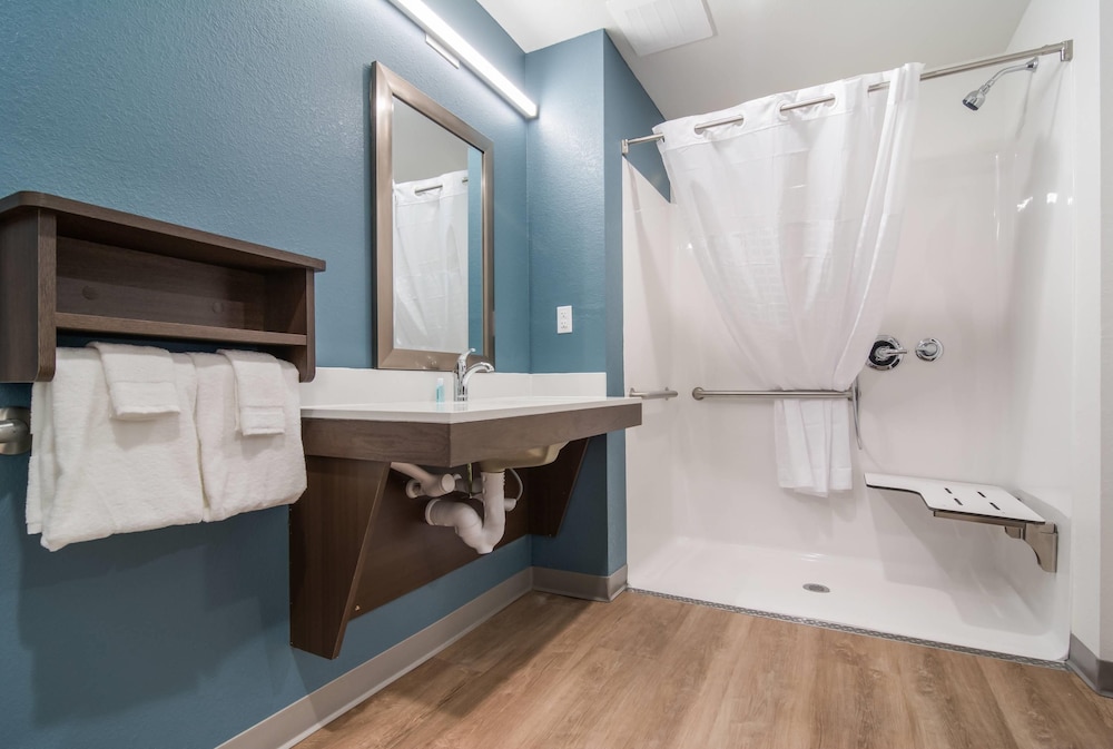 WoodSpring Suites Fort Mill 30/31