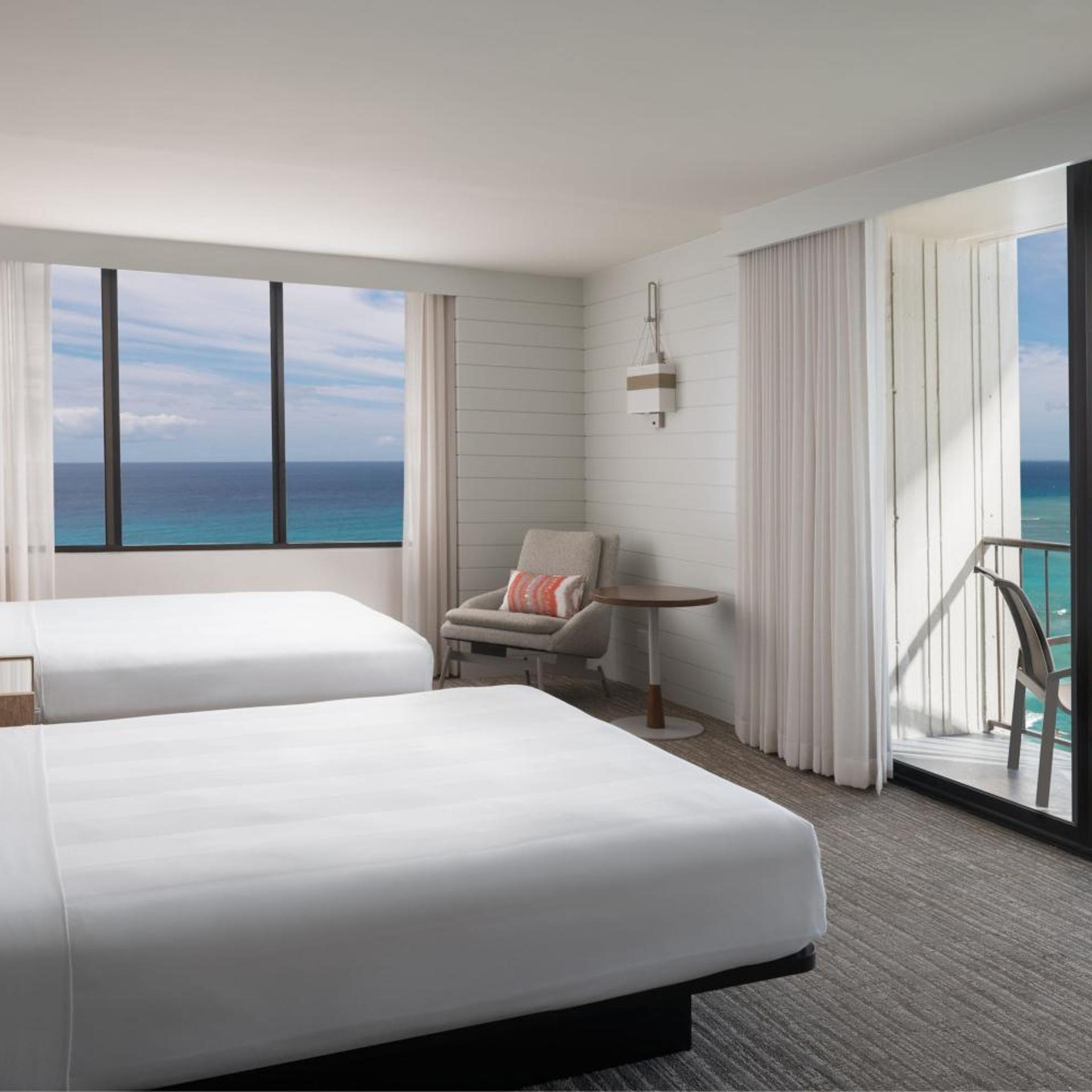 Junior Suite, 2 Double Beds, Ocean Front, Corner