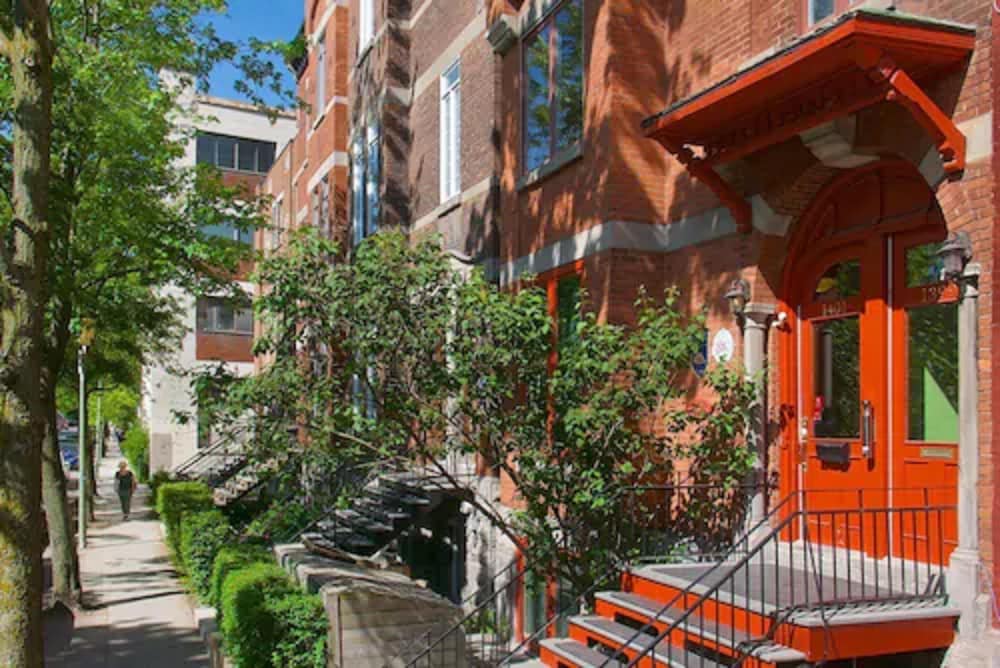 Petite Auberge Les Bons Matins B&B 65/72