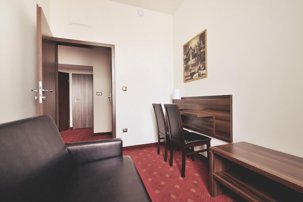 Hotel Centrum Sosnowiec 5/40