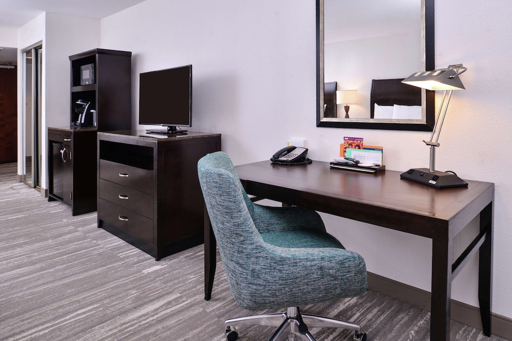 Hilton Garden Inn Jacksonville Downtown Southbank 34/60