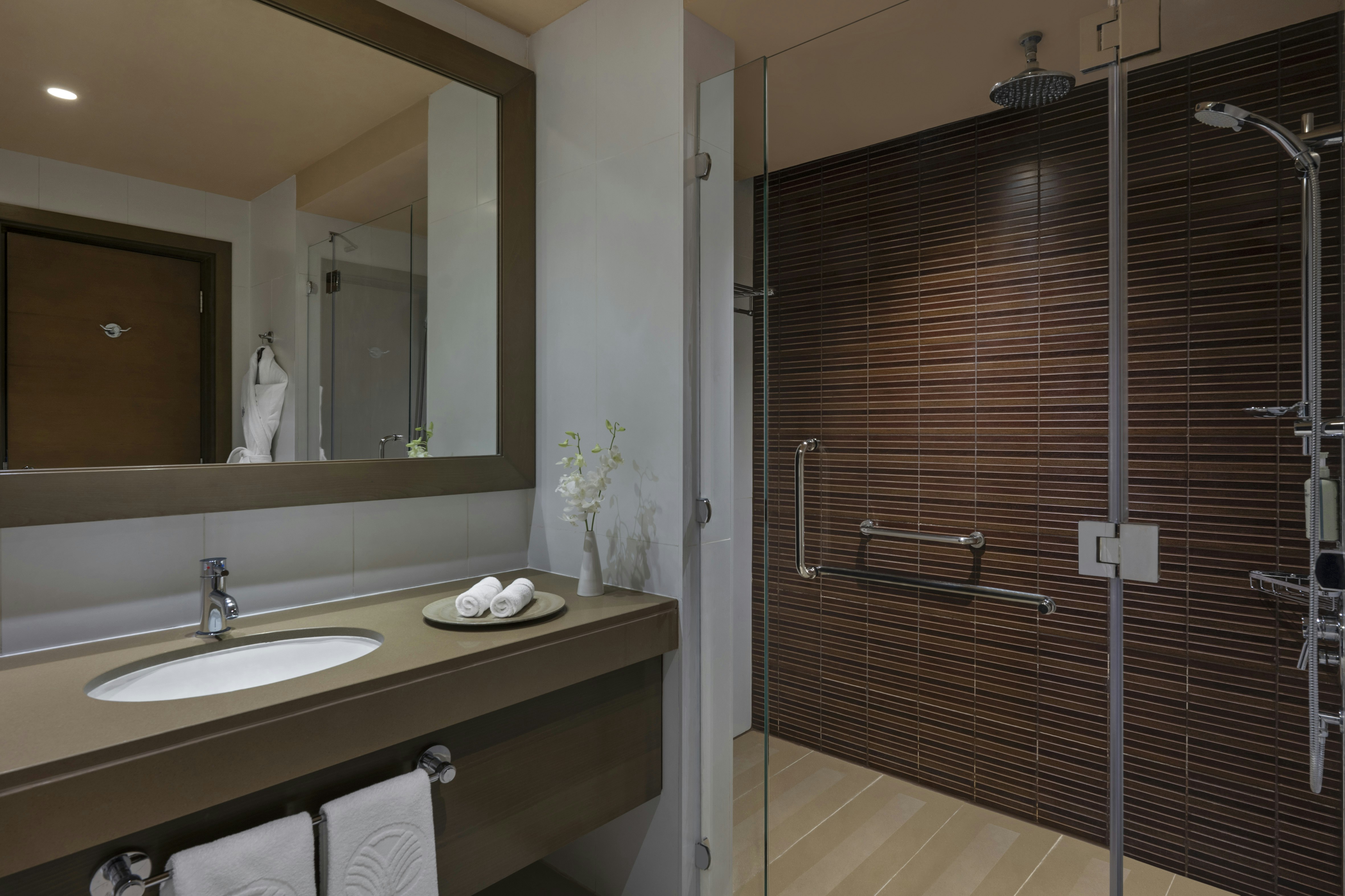 Park Arjaan by Rotana 48/50