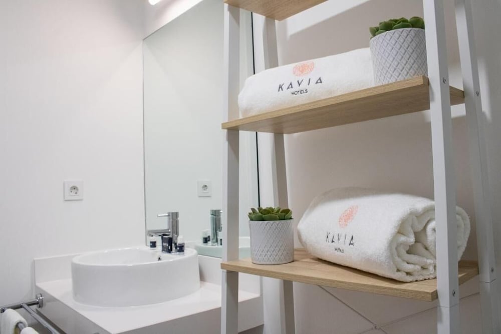 Kavia Hotel do Largo 41/44