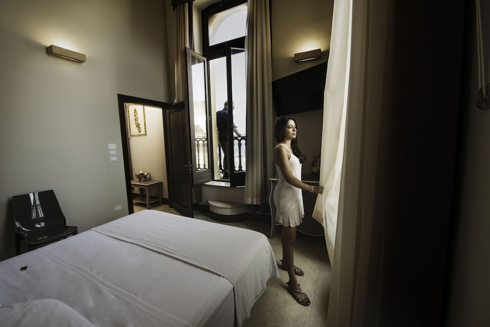 SUITE PORTA TERRA 24/37