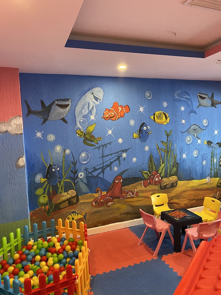 Vira Otel Suites 60/68