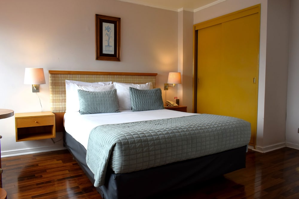 Gran Hotel Vicente Costanera 19/42
