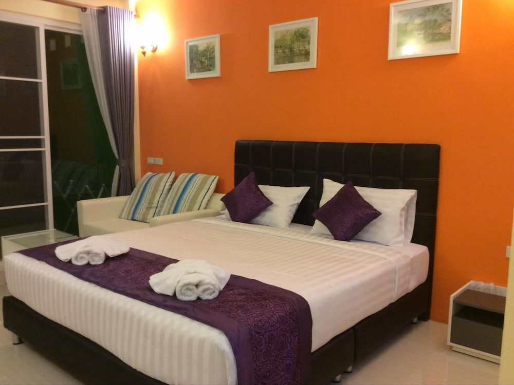 Greenseaviewresort Bangsaphan 28/50