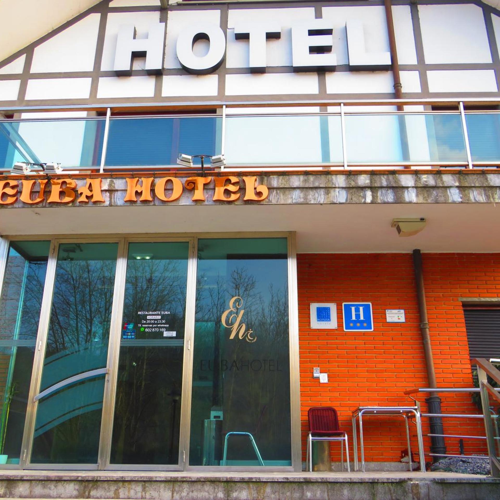 Euba Hotel 1/50