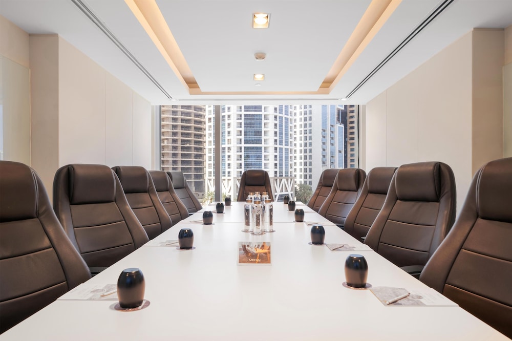 Media One Hotel Dubai, WorldHotels Crafted 86/97