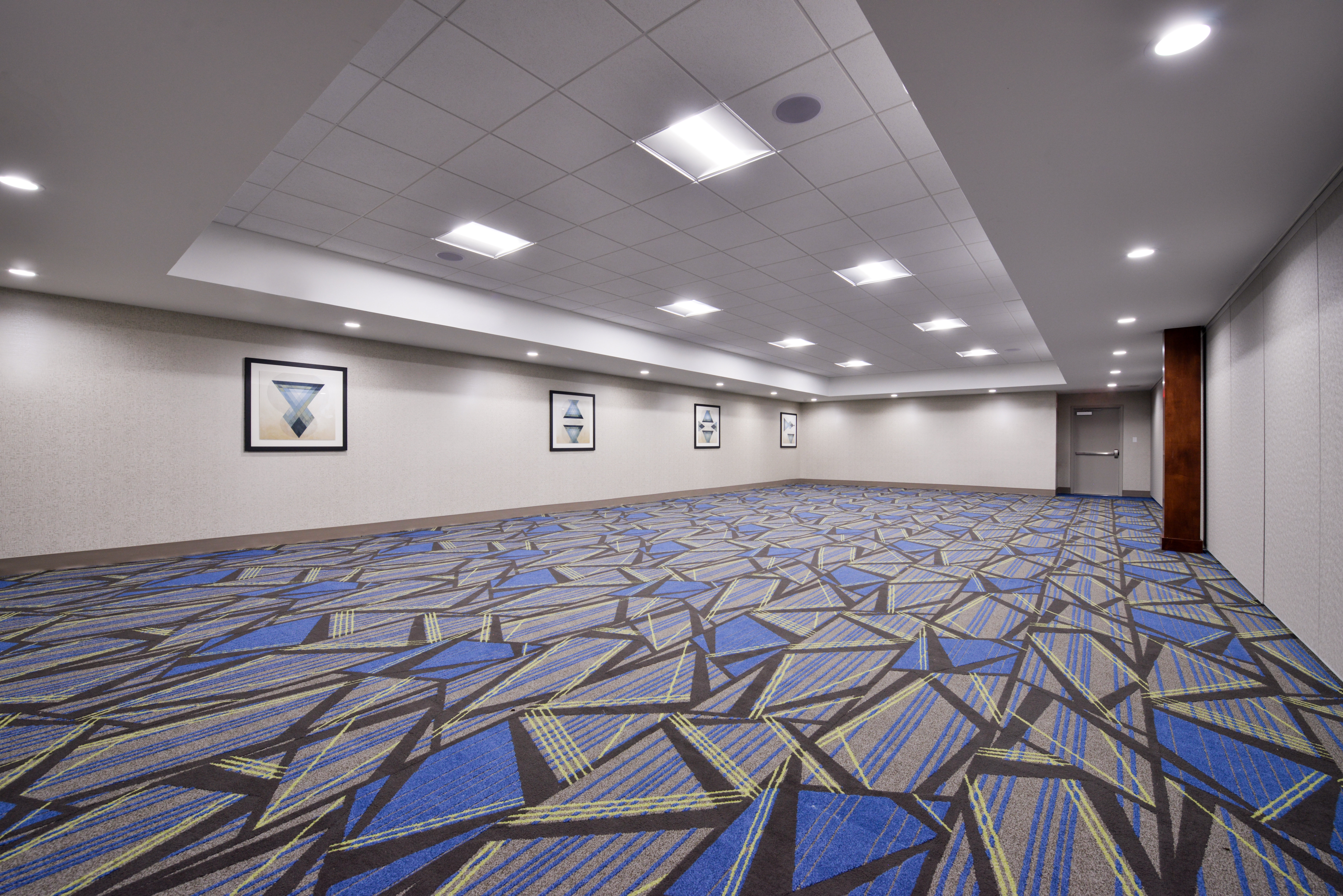 HOLIDAY INN EXPRESS BETHLEHEM 42/50
