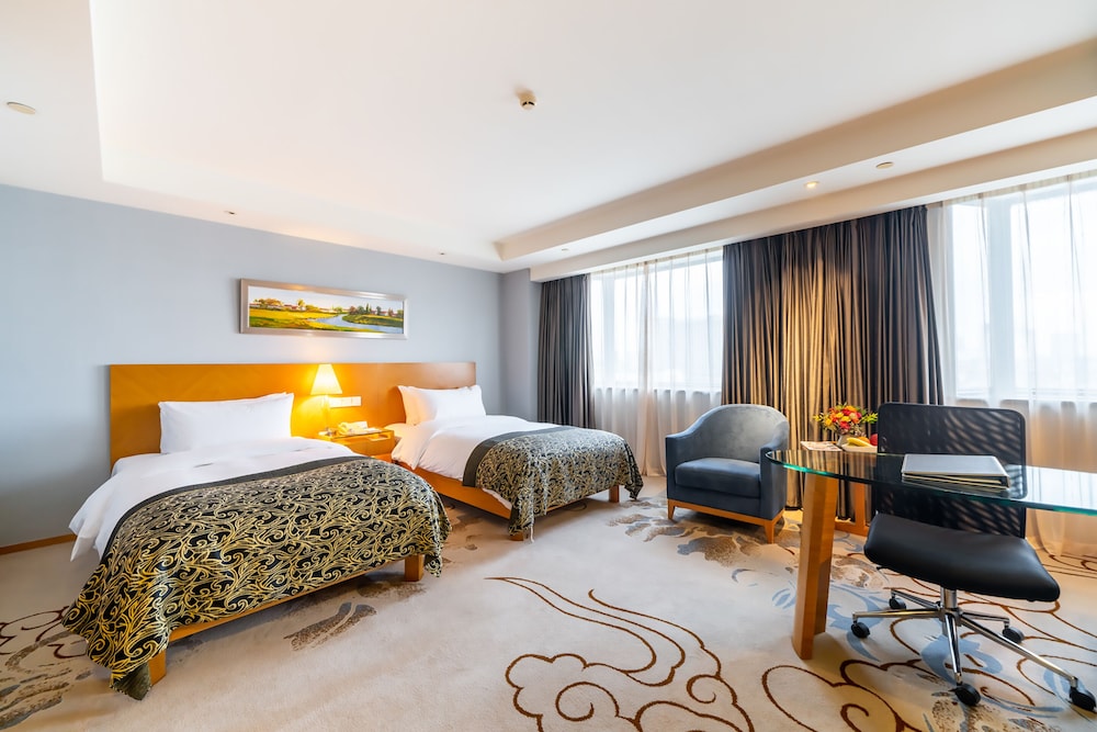 COMFORT, TWIN BEDS