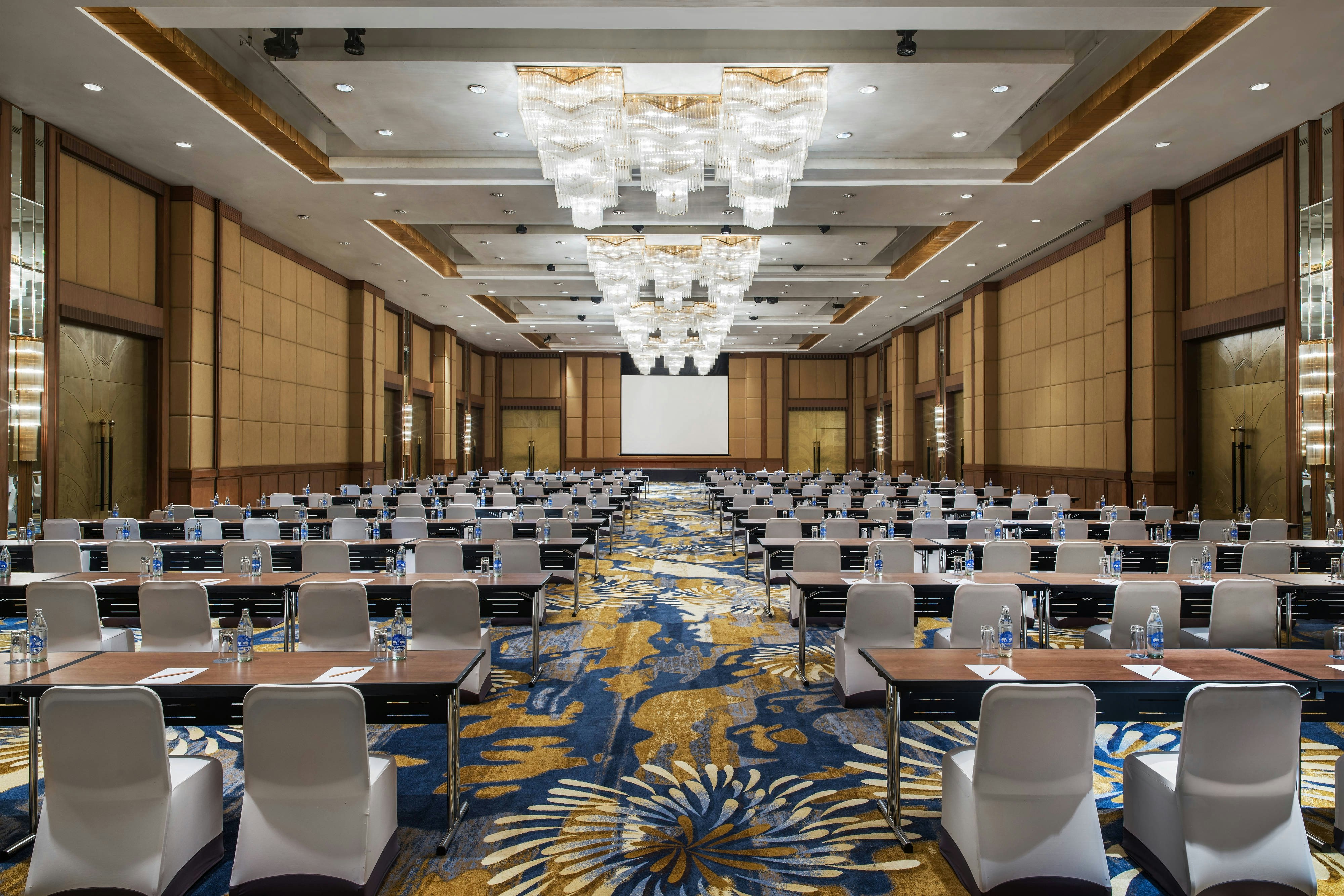 THE ATHENEE HOTEL, A LUXURY COLLECTION HOTEL BANGKOK 53/63