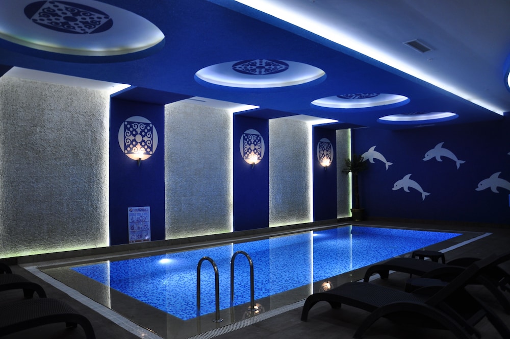 Elips Royal Hotel Spa 3/62
