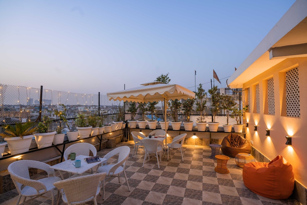 Zostel Delhi 28/50