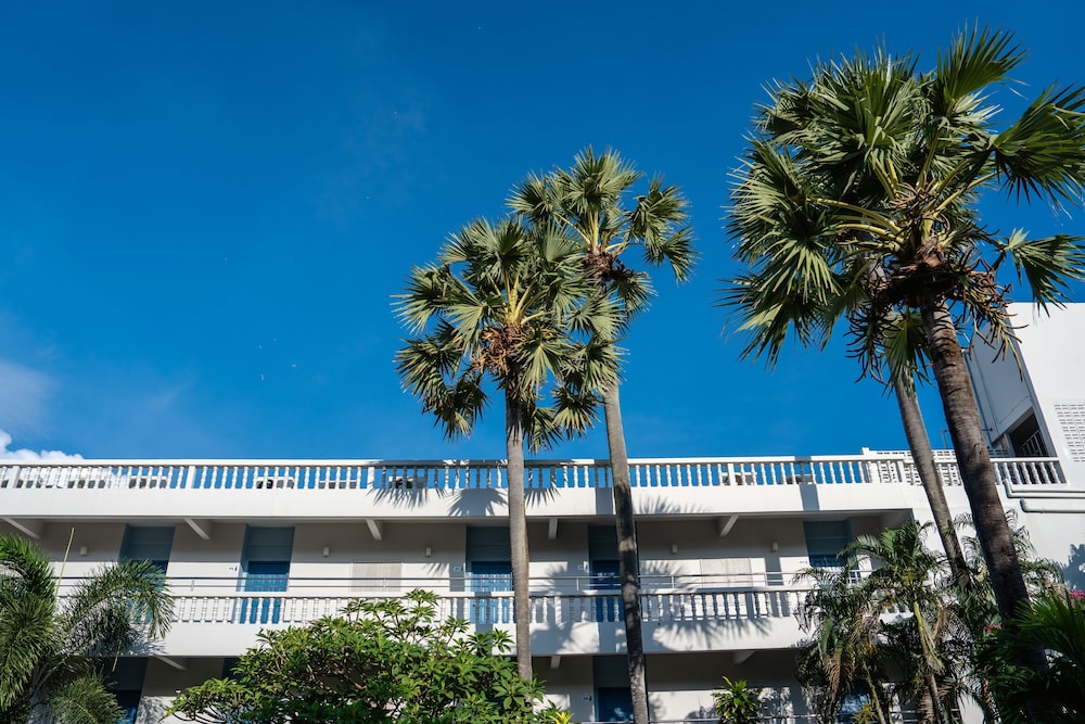 Phuket Island View Resort 8/76
