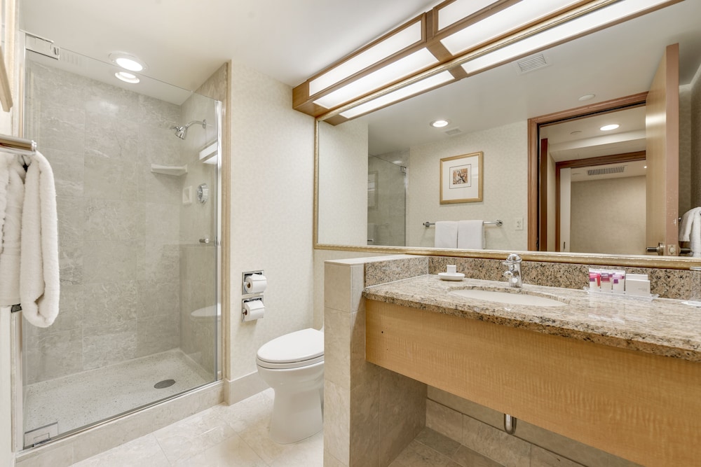 Harrah’s Lake Tahoe – A Caesars Rewards Destination 44/45