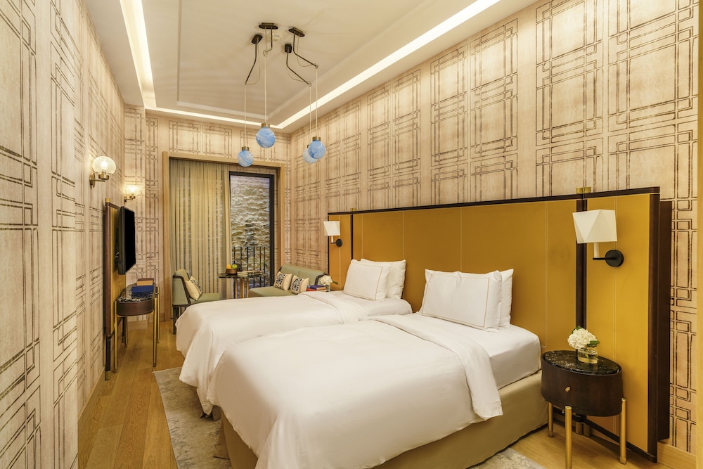 غرفة سوبيريور بسريرين منفصلين، The Galata Hotel Istanbul - MGallery Collection 7/10