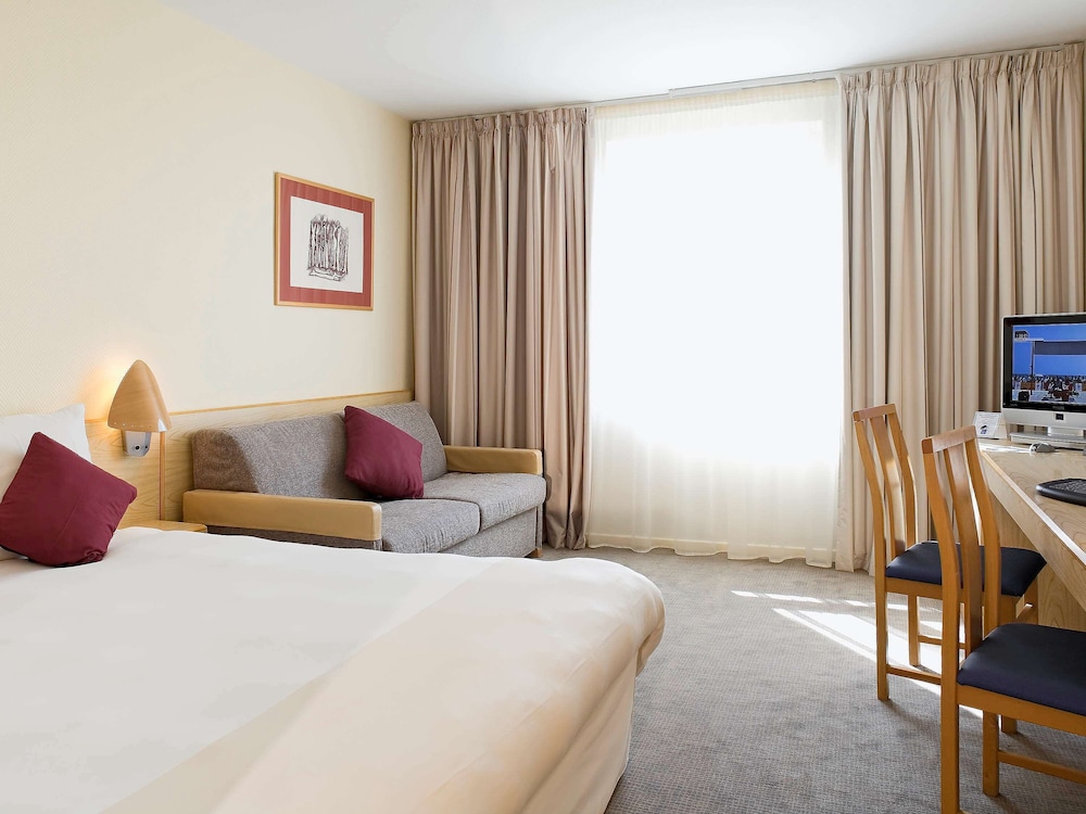 NOVOTEL WOLVERHAMPTON 14/69