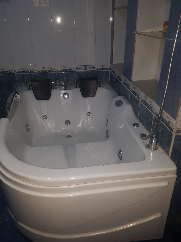 Zeina Suites Abuja 47/47