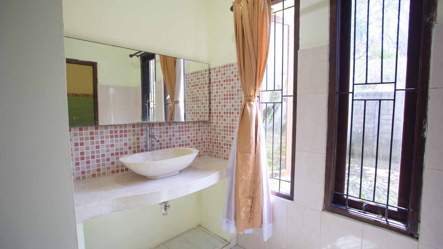 OYO 3910 Teges Inn 47/50