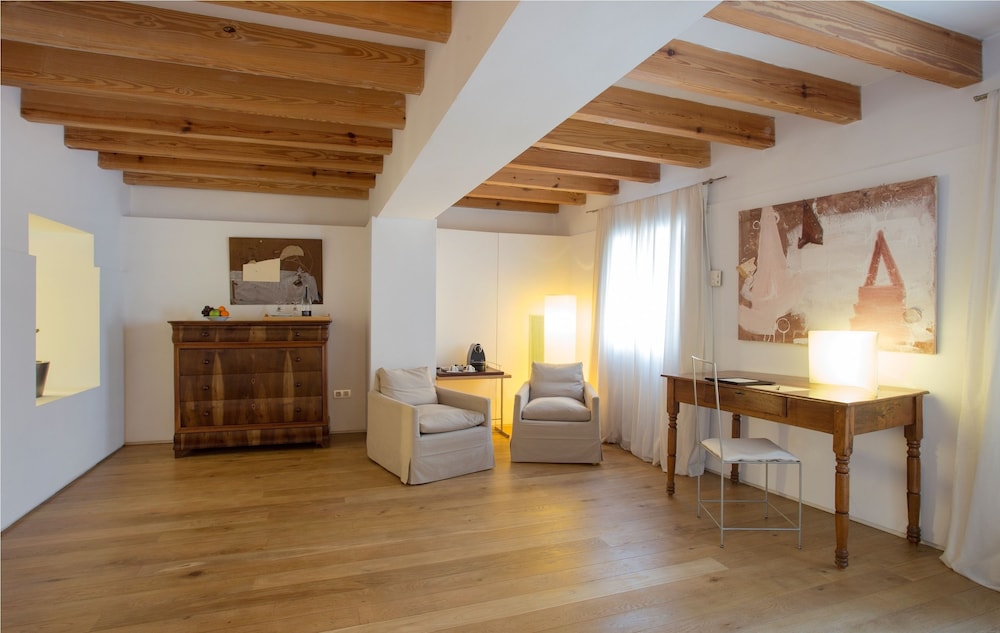 Hotel Convent De La Missio Luxury Boutique Hotel - Adults Only 61/81