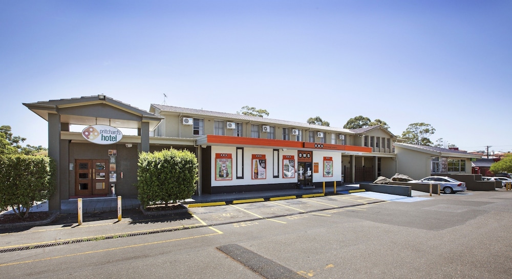 Pritchards Hotel 53/63