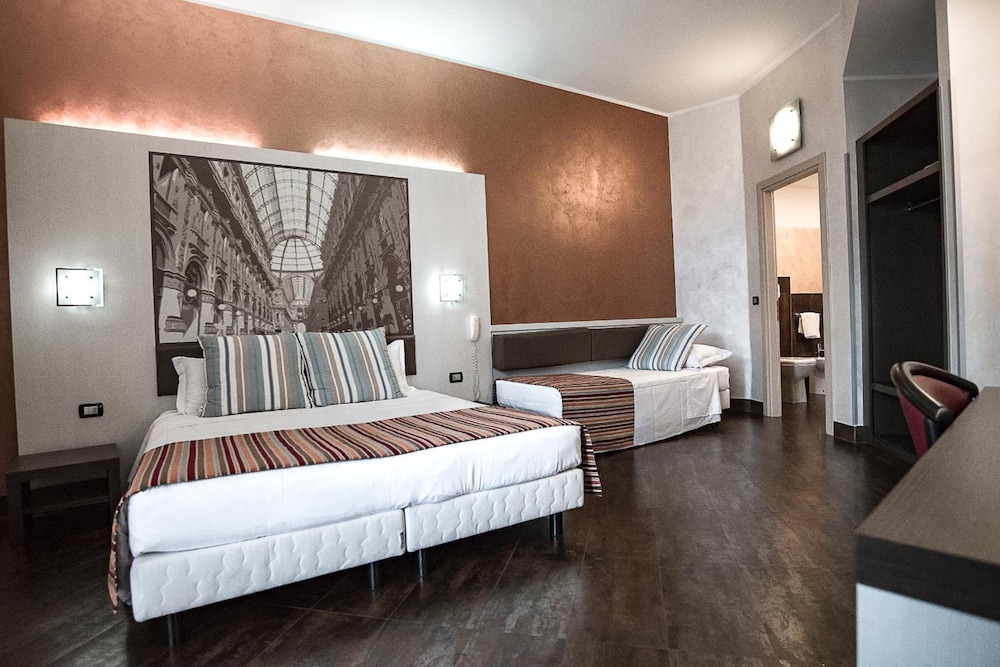 Hotel Milano Navigli 13/71