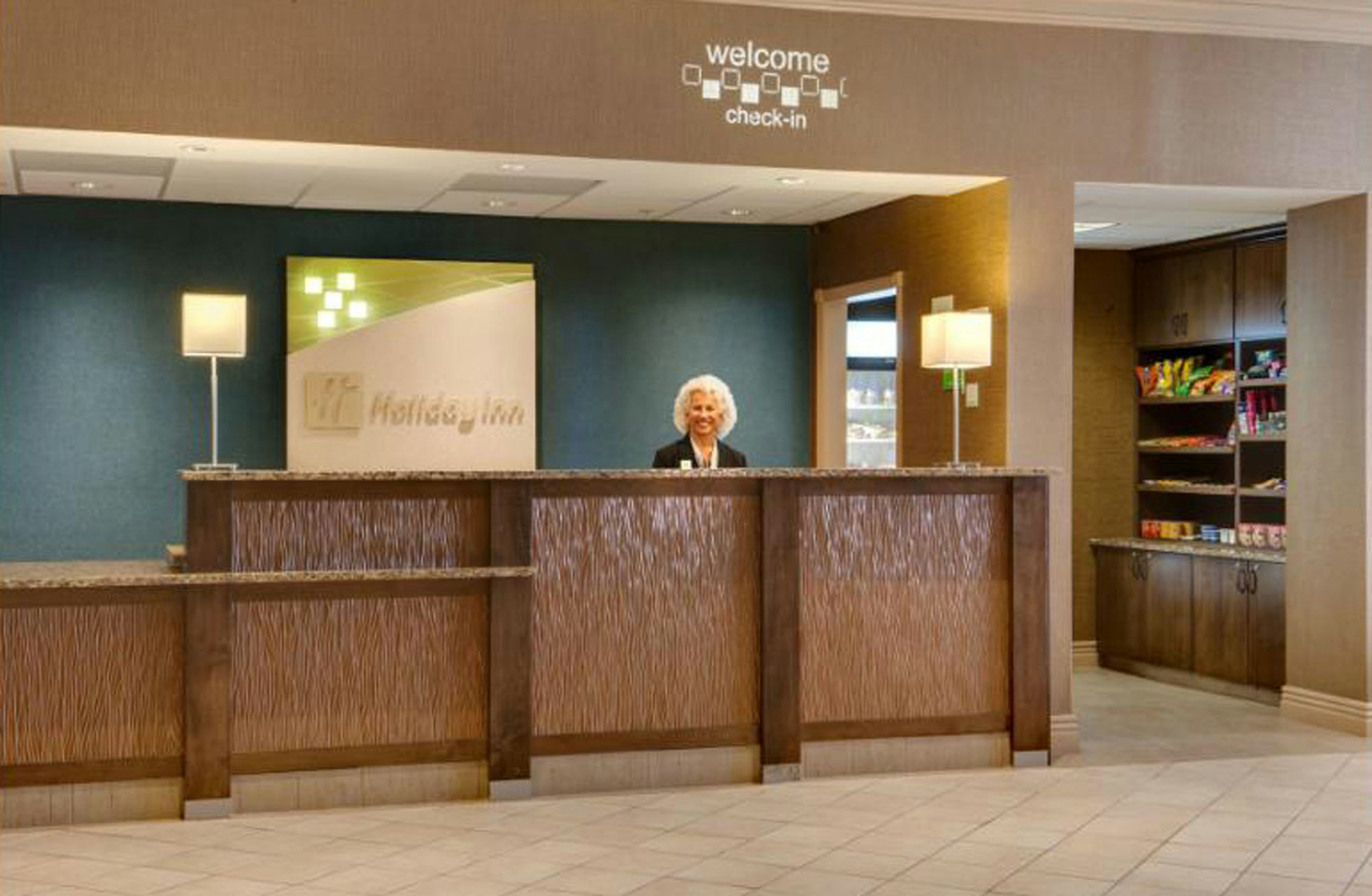 Holiday Inn Hotel And Suites Overland Park West 15/78